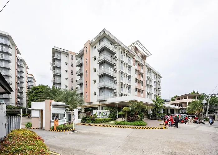 Hotel-style Near It Park Self Check In Apartment Cebu